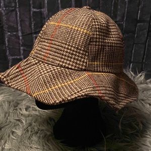 SHEIN Plaid Bucket Hat